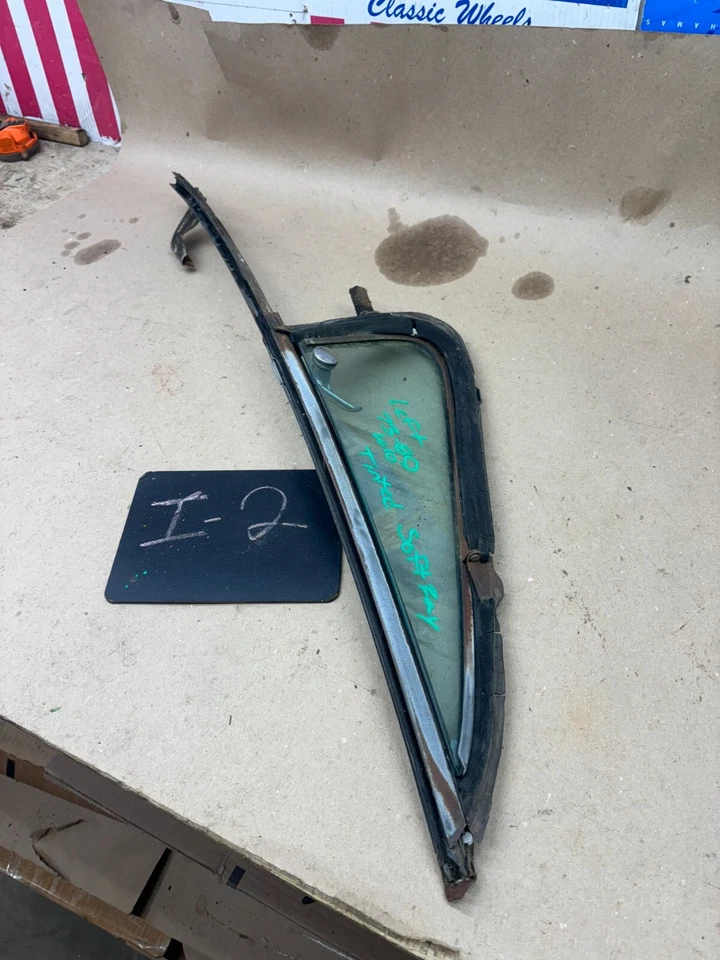 Camión Chevy GMC C10 K10 1973 75 76 80 carrocería cuadrada izquierda DR ala ventilación ventana tintada Foto 1 de 4