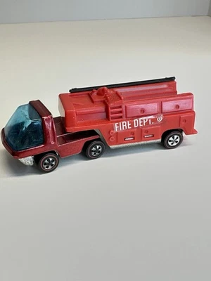 Vintage Hot Wheels Redline 1970 Red Fire Truck Heavyweights - Dark Interior - Image 1 of 4