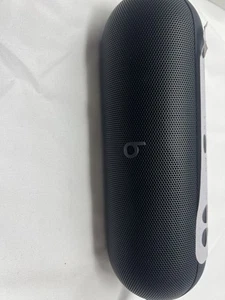 Beats Pill Portable Bluetooth Speaker / Portable Charger in Matte Black - Picture 1 of 5