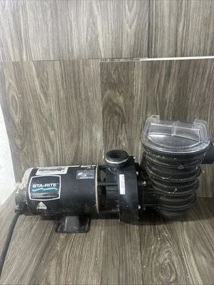 Sta-Rite 1HP Pool Pump, 115V 12a #2r2 - Image 1 of 4