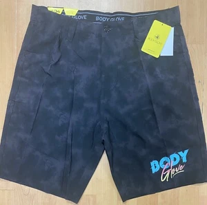 NWT Body Glove Swimsuit Large/34 Hybrid 4 Way Stretch 21” Length Swim Shorts - Picture 1 of 6