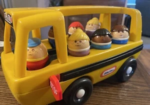Vintage Little Tikes School Bus With Seven Little People USA Made Antique - Picture 1 of 9