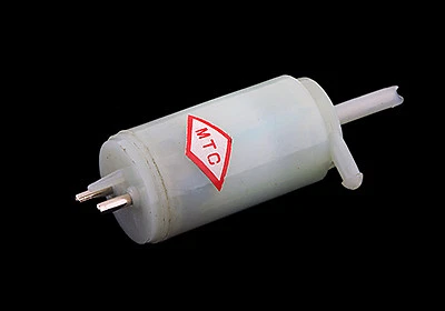 Nueva bomba de lavado de parabrisas para MERCEDES BENZ SL320 SL500 SL600 #124 869 04 21  Foto 1 de 1