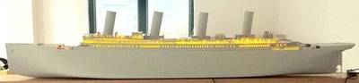 TRUMPETER 03719 MAQUETTE TITANIC + LED LIGHTS 1/200 - Bild 1 von 2