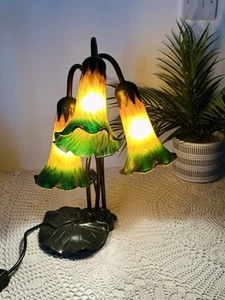 Vintage Look Deco Table Lamp with 3 Drooping Glass Flower  Shades, Lily Pad Base - Picture 1 of 9