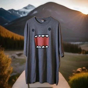 🚨🔥RAR VINTAGE 1998/ 2010 DOMO KUN BIG FACE GRAPHIC HERREN T-SHIRT GRÖSSE 2XL  - Bild 1 von 10