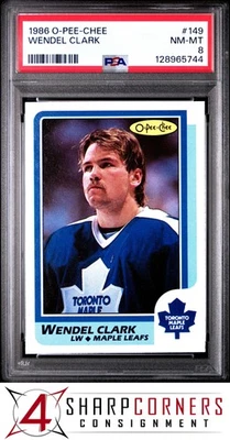 1986 O-PEE-CHEE #149 WENDEL CLARK RC MAPLE LEAFS PSA 8 - Image 1 of 3