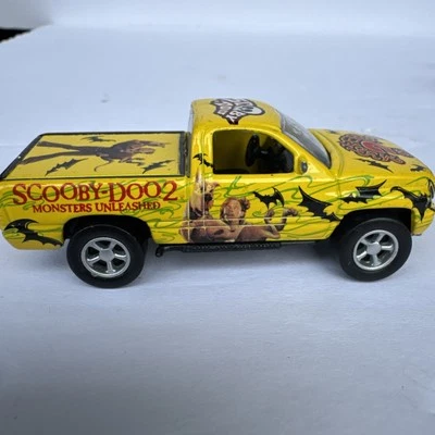 RACING CHAMPIONS 96 DODGE RAM, SCOOBY DOO 2 used - Image 1 of 4