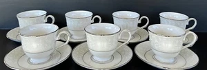 Juego de 7 tazas y platillos Lenox Opal Innocence porcelana de hueso fino - Imagen 1 de 14