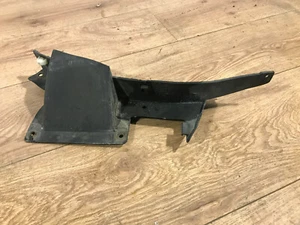 Audi RS4 B8 8K 4,2 L V8 copertura passaruota paraspruzzi condotto aria sinistro 8K0853887C - Foto 1 di 4