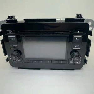 2016-2018 Honda HR-V Radio CD Player LCD Unit Used OEM - Picture 1 of 4