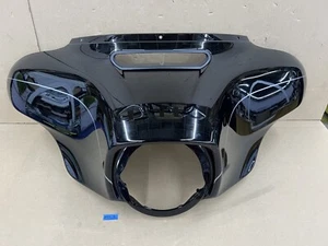 2014-2023 OEM Harley-Davidson Ultra Limited Touring Fairing Vivid Black - Picture 1 of 7