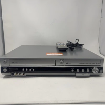 Panasonic VCR/DVD Combo Recorder Model DMR-ES35V With Remote Tested - Image 1 of 4