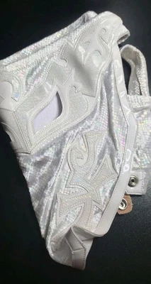 Máscara de lucha Lucha autografiada por Bandido CMLL AAA WWE AEW WCW ROH NJPW  Foto 1 de 4