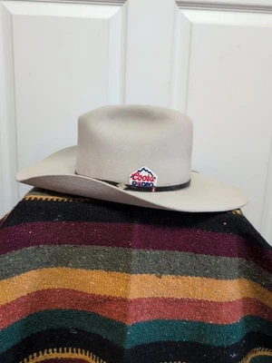 Vtg. Roundup  5 X    Coors. Cowboy. Hat   Beige  Size  7 1/4  Western    Grunge. - Image 1 of 4