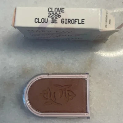Mary Kay Powder Perfect Eye Color ~ shade clove ~ - Image 1 of 2