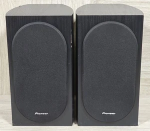 Pioneer SP-BS22-LR Andrew Jones Regallautsprecher, 2er Set - GETESTET - - Bild 1 von 11
