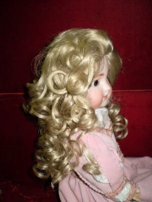 G. PERRUQUE POUR POUPEE ANCIENNE PORCELAINE BLONDE TOUR DE TETE 29/30 CM - Photo 1/4