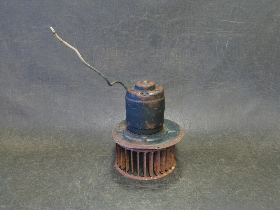 1949 1950 1951 1952 CHEVROLETFLEETLINE STYLELINE НАГРЕВАТЕЛЬ ВЕНТИЛЯТОР ДВИГАТЕЛЯ ВЕНТИЛЯТОРА - Изображение 1 из 4