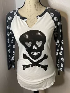 GRAYSON THREADS WOMENS XS 3/4 SLEEVE SKULL GRAPHIC RAGLAN T SHIRT HALLOWEEN NEW - Picture 1 of 8
