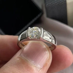 2Ct Round Cut VVS1 Moissanite Woman's Engagement Ring 14k White Gold Plated - Picture 1 of 8