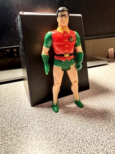 Vintage DC Comics Robin Actionfigur 1989 Karate Chop 4,25"  - Bild 1 von 3