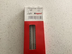 Legrand 240 Memocab Wire Marking System - P/N 37835 - Letter J - Pack of 240 - Picture 1 of 2