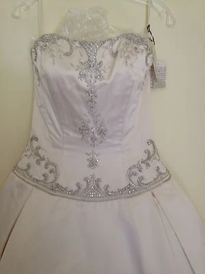 NWT Eve of Milady Silk Wedding Dress with embroidery and beading Size 6 - Image 1 of 4