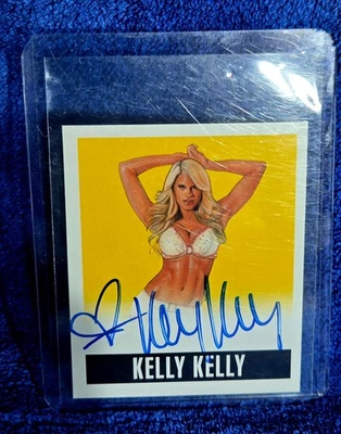 Leaf Originals WWE 2014 amarillo Kelly Kelly 78 de 99 Foto 1 de 3