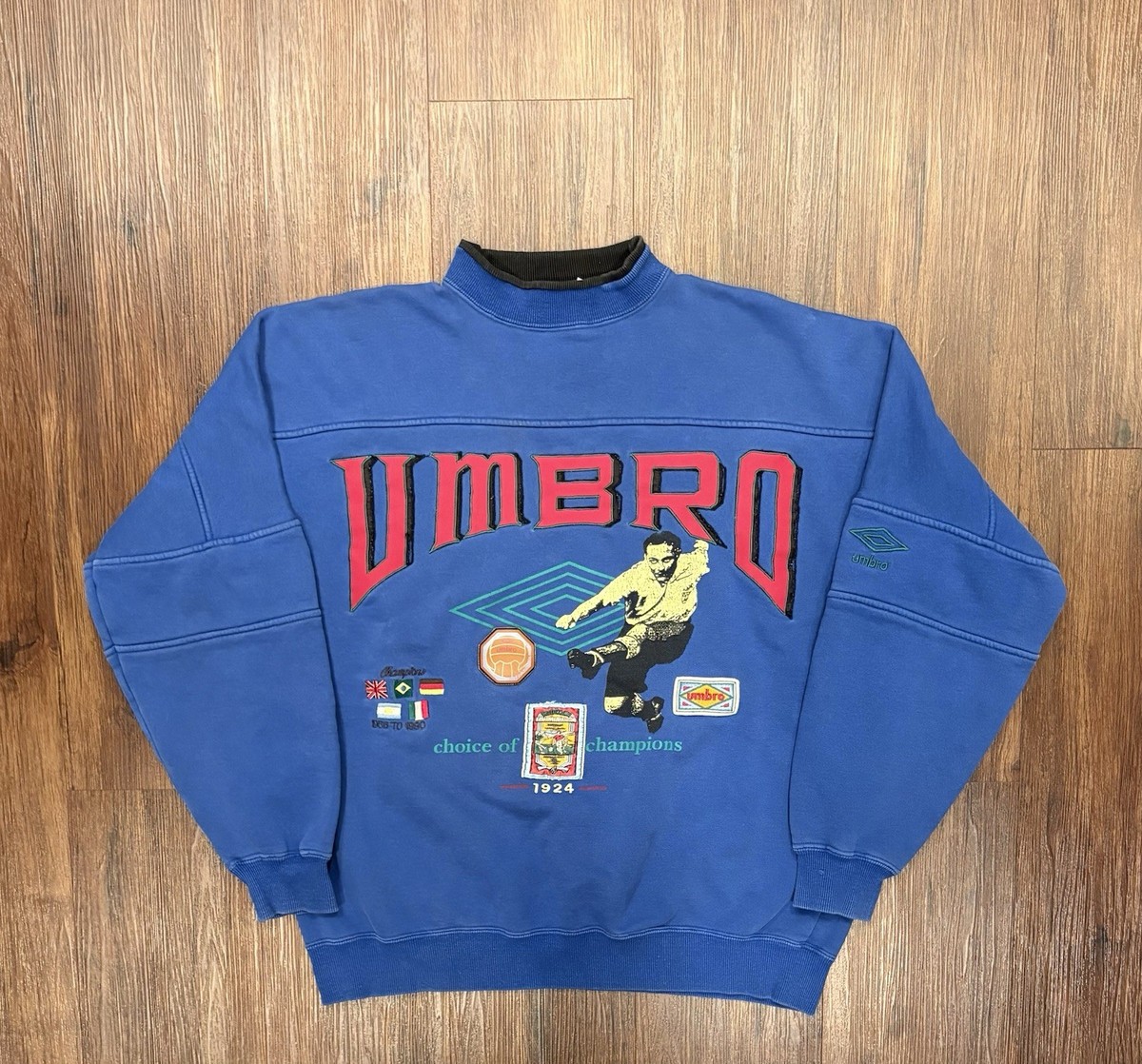 【UMBRO】 Crispy Taslan Sweatshirt ★ Umbro Hoodies & Sweatshirts for Men with Vintage for Sale