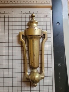 ANTICO BATTENTE VINTAGE ottone massiccio stile classico con viti vaso alto urna 8" - Foto 1 di 8