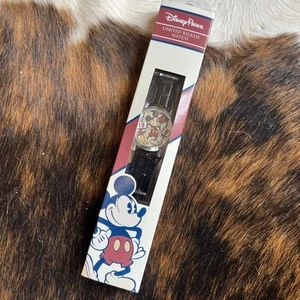 Disney Mickey Mouse 1928 Men Limited Release Black Leather Strap Quartz Watch - Picture 1 of 7