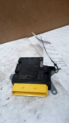 Chasis ECM SRS bajo consola central compatible con 15-20 AUDI A3 439845 Foto 1 de 4