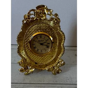 Stylebuilt Vintage gold textured finish checkerboard Roses design small clock - Picture 1 of 6