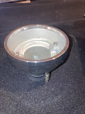 Oldsmobile F-85 1961 carcasa de luz trasera 1962 61 62 Cutlass Foto 1 de 4