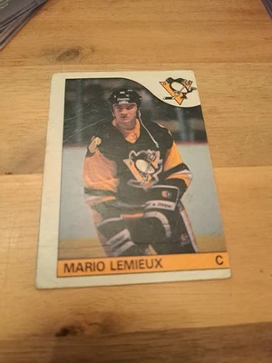 1985-86 opc Mario Lemieux rookie very poor condition ship pwe  - Image 1 of 2
