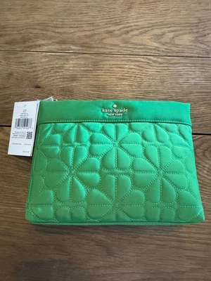 Bolsa cosmética acolchoada verde Kate Spade Flower Kelly nova com etiquetas $129 KK254-300 - Imagem 1 de 3