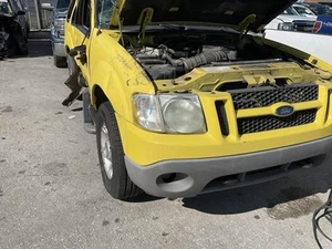 Alternator 4 Door 6-245 130 Amp Fits 01-04 EXPLORER 4988737 - Picture 1 of 12