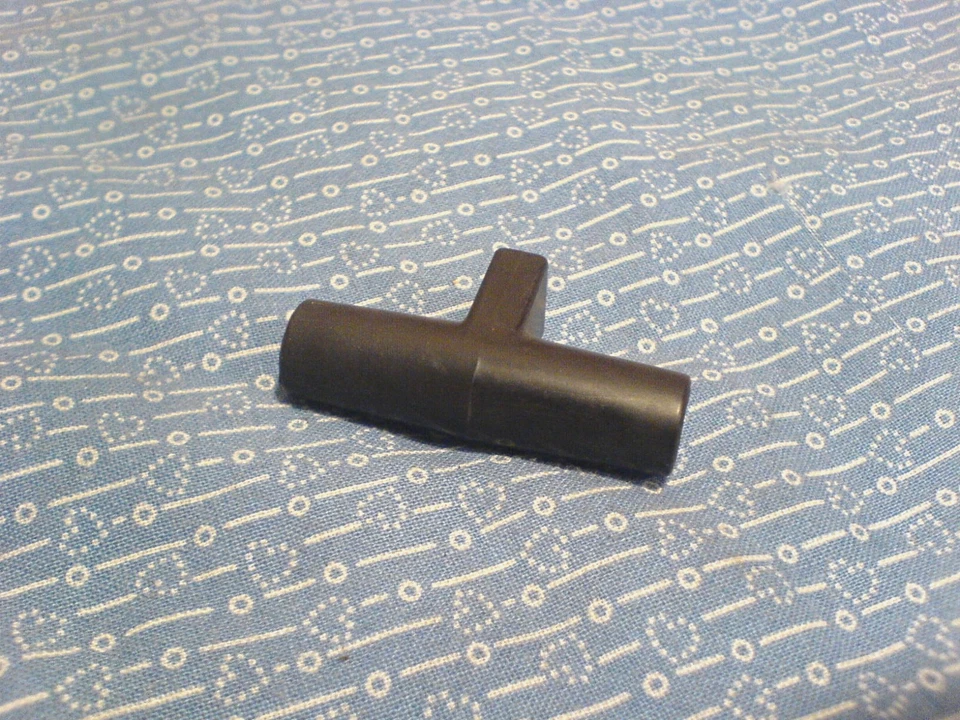 CUB CADET 102 Y OTROS PERILLA DE CONTROL DEL ACELERADOR. 731-0108, IH-530118-R1 NUEVO OEM IHS Foto 1 de 1