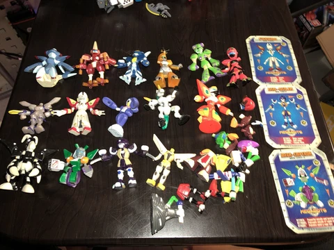 Takara hasbro medabots mini figures lot Cover