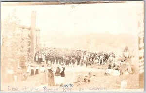End Of War Parade May 30, 1919 To Church Postcard - Picture 1 of 2
