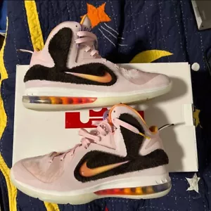 LeBron 9 “Regal Pink” Size 11 - Used - Excellent With Box - Picture 1 of 8