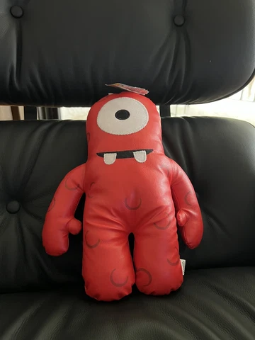Yo Gabba Gabba! 12 inch Plush- Muno NWT Cover