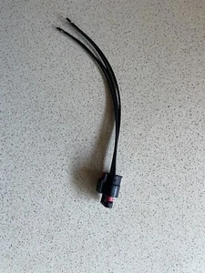 Pentastar 3.6L Jeep Wrangler JK camshaft position sensor connector plug female - Picture 1 of 4