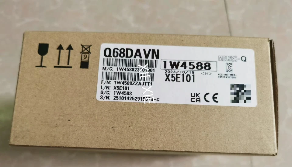 Brand new MITSUBISHI  Q68DAVN module shipping  Via Fedex or DHL - Image 1 of 1