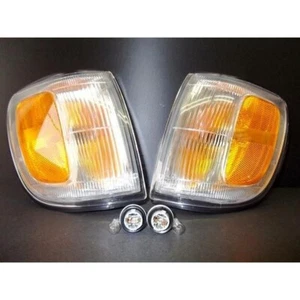 Toyota HILUX SURF 180 185 series 1995~2002 US spec Front Corner Lamps - Picture 1 of 2