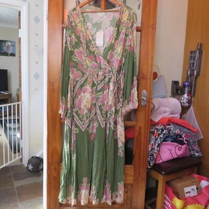 Monsoon Green Mix, Long Sleeve/Wrap Over dress Plus size 24 BNWT - Picture 1 of 9