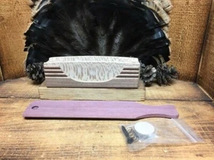 Half-Moon Box Call Kit Nussbaum mit Bergahorn Seiten mit Purpleheart Deckel unvollendet - Bild 1 von 1