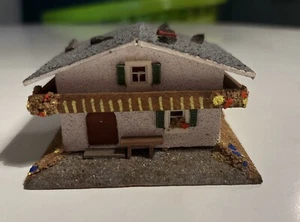 HO Scale Vintage Stucco/Wood Roof Cottage Approx. 3 x 3 x 2 Made in West Germany - Picture 1 of 6
