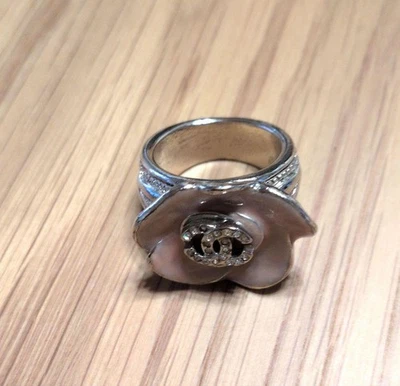 CHANEL Rhinestone CC Logo Pink Camellia Flower Ring Silver Metal EU 53 / US 6.5 - Image 1 of 4